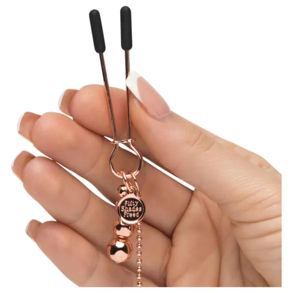 Fifty Shades Freed - κλιπ θηλής και κλειτορίδας All Sensation