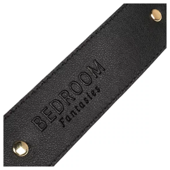 Bedroom Fantasies - σετ BDSM 11 τεμαχίων - βαλίτσα - μαύρο